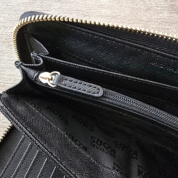 Michael Kors Wallet Black Leather Jet Set Travel Continental Zip Around Pebbled - Picture 13 of 16